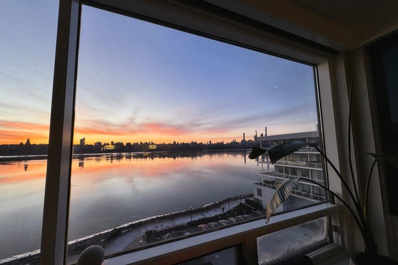 앳홈스테이 허드슨 리버점