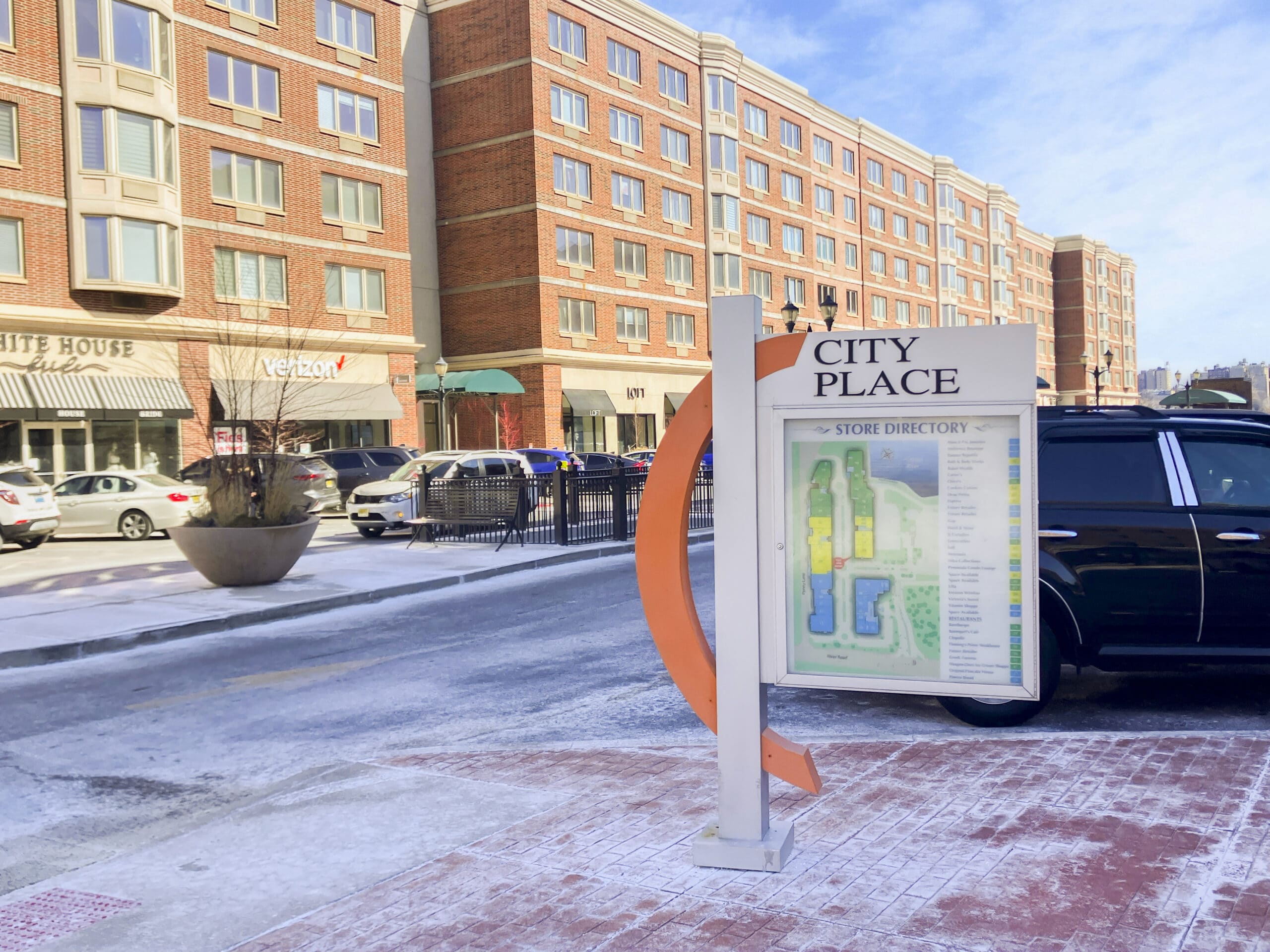 Penthouse stay location image 5